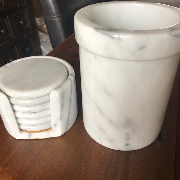 Studio Nova Other - Marble Utensil Holder & Coaster Set